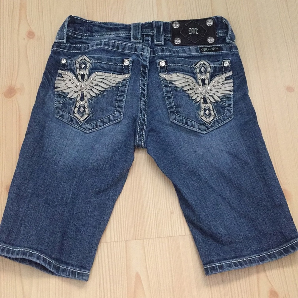 Miss Me Bermuda shorts